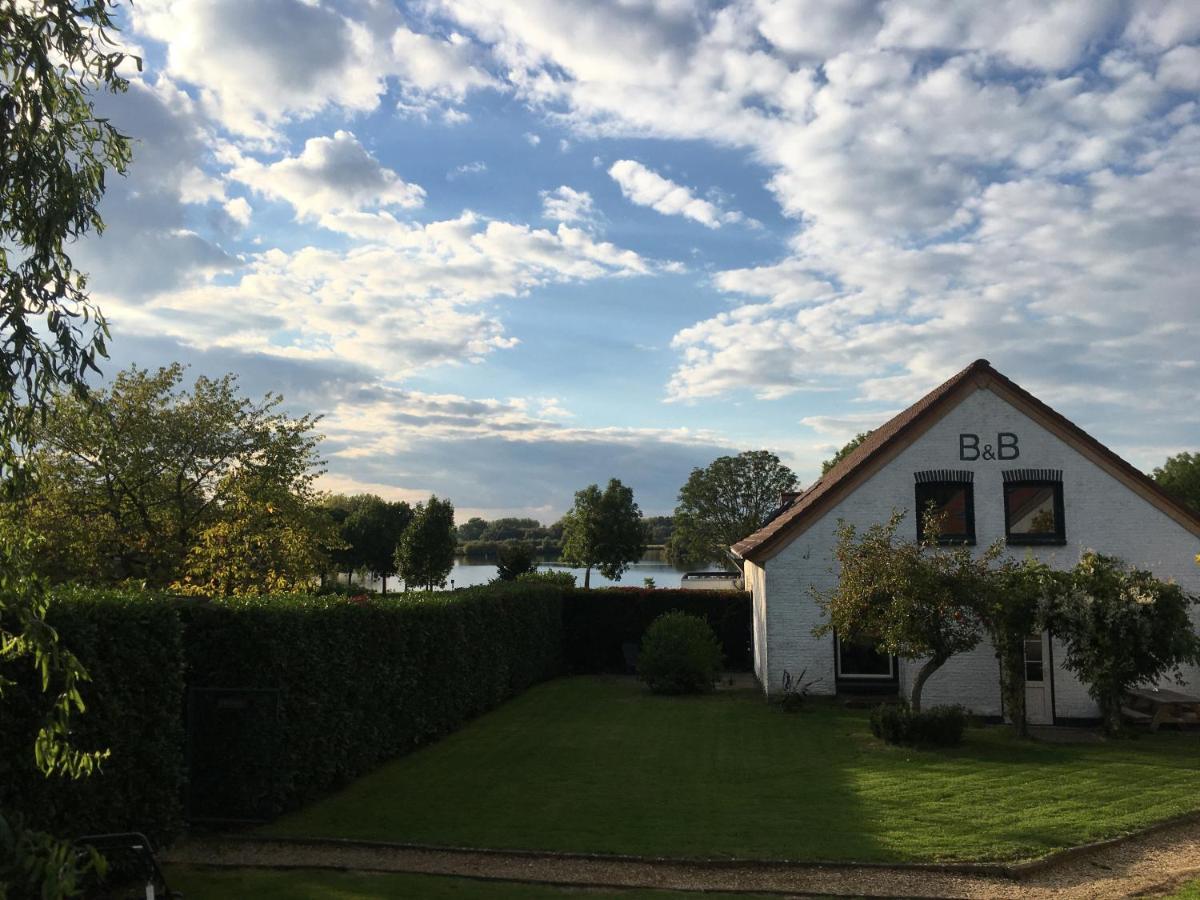 Villa Eindeloos Asselt Swalmen Exterior foto